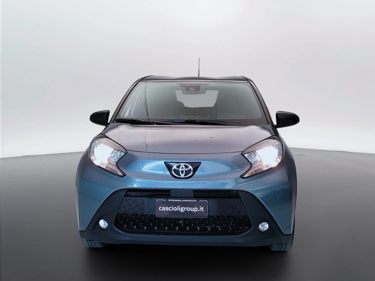 2 - Toyota Aygo X Aygo X 1.0 Trend 72cv