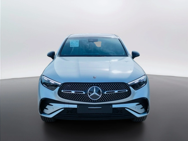 2 - Mercedes-Benz GLC 220 d 4MATIC Coupe