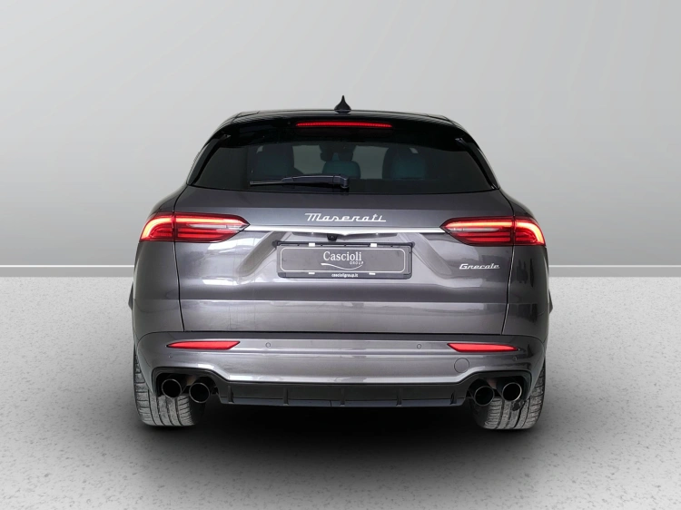 4 - Maserati Levante Grecale 2.0 mhev Modena 330cv auto