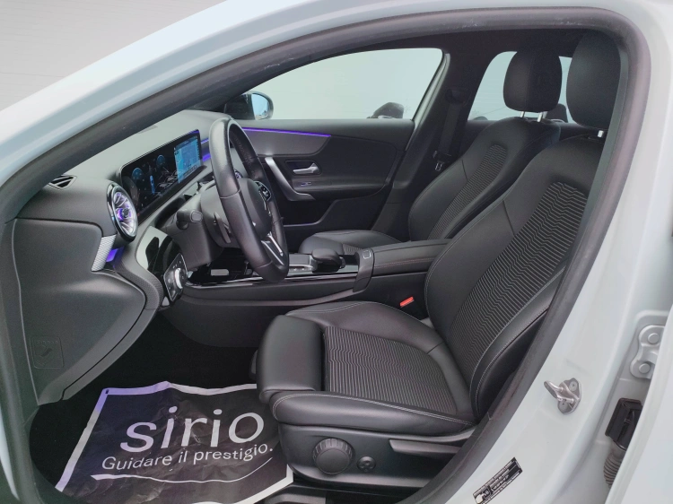 14 - Mercedes-Benz Classe A 180 d Sport Night edition auto