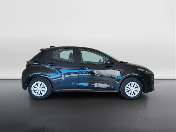 4 - Toyota Yaris YARIS 1.5H ECVT 5P MY26