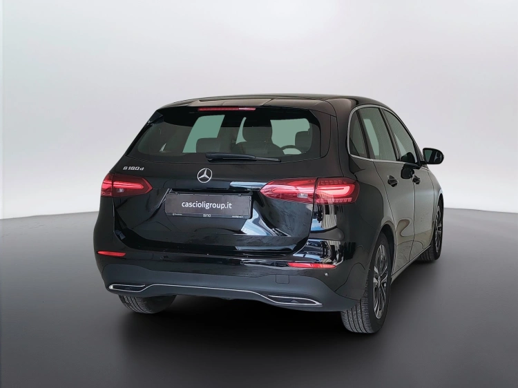 5 - Mercedes-Benz Classe B 180 d Progressive Advanced auto