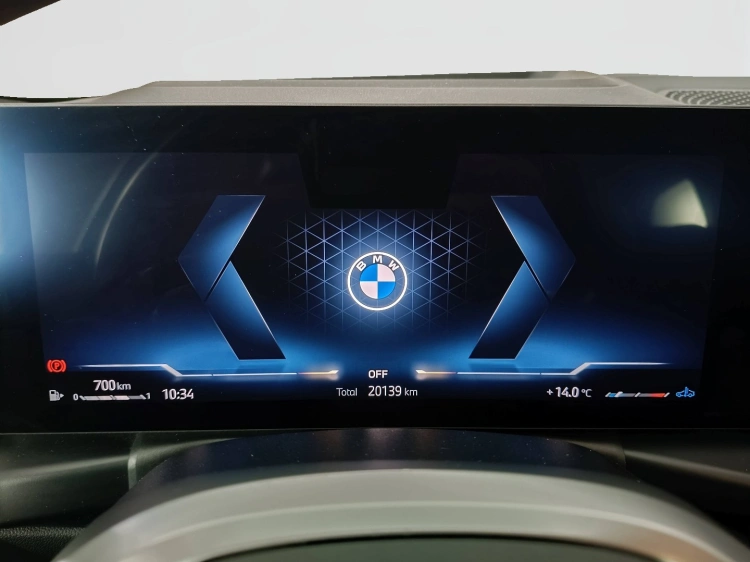 12 - BMW Serie 3 320d Touring mhev 48V Msport xdrive auto