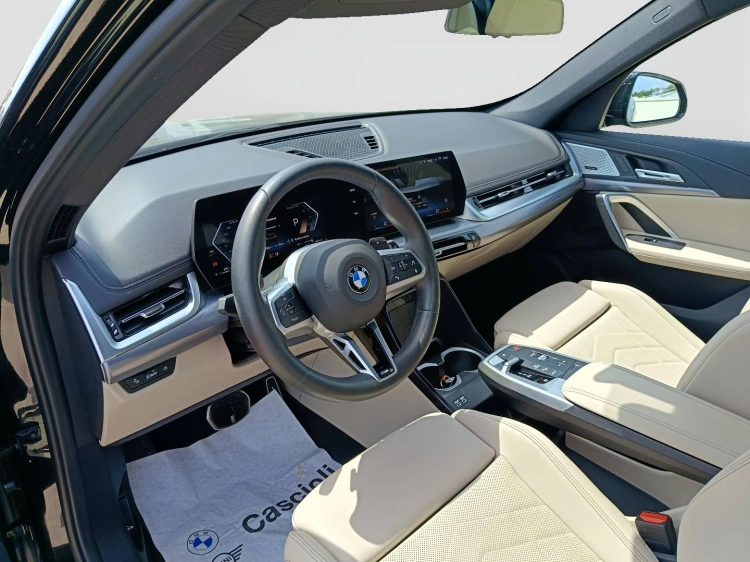 7 - BMW X1 X1 sdrive18d MSport auto