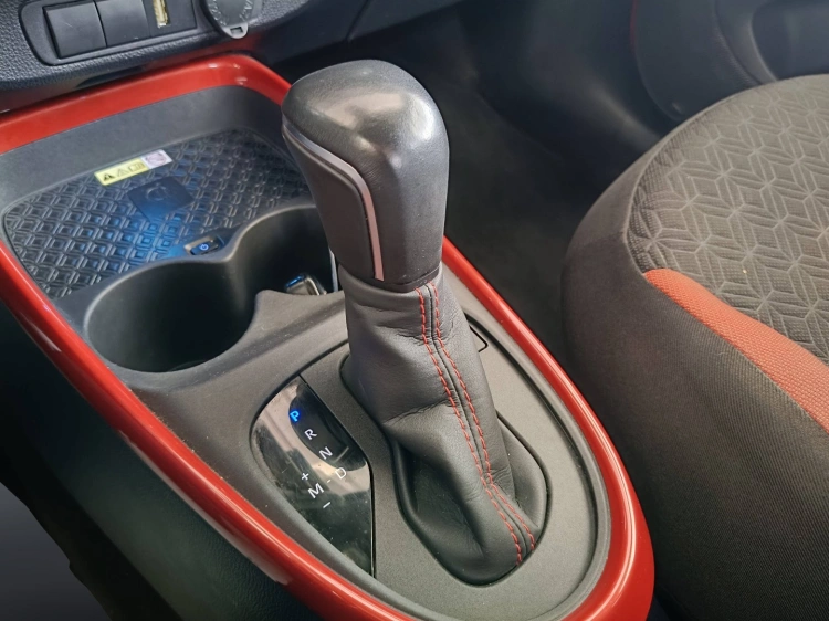 16 - Toyota Aygo X Aygo X 1.0 Active 72cv s-cvt