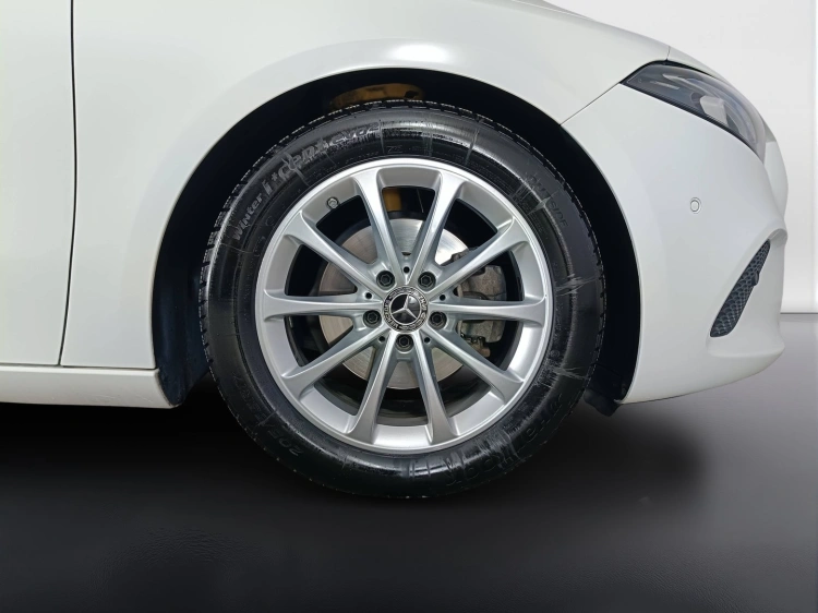20 - Mercedes-Benz Classe A 180 d Sport Extra auto