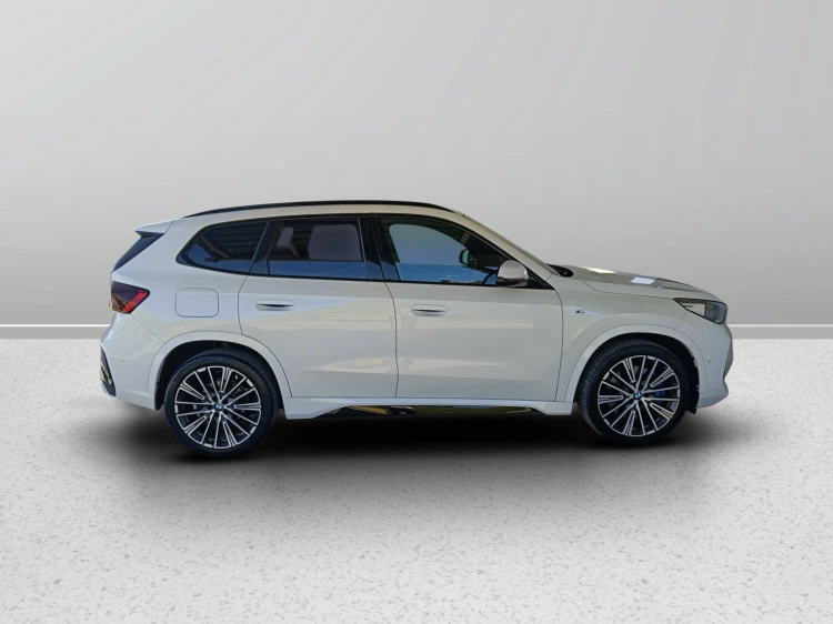 3 - BMW X1 X1 xdrive23d mhev 48V MSport Edition Signature auto