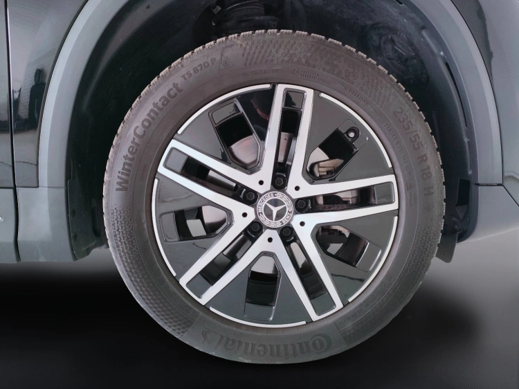 11 - Mercedes-Benz GLA 200 d Sport Plus 4matic auto