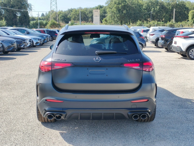 4 - Mercedes AMG GLC Mercedes-AMG GLC 43 4MATIC