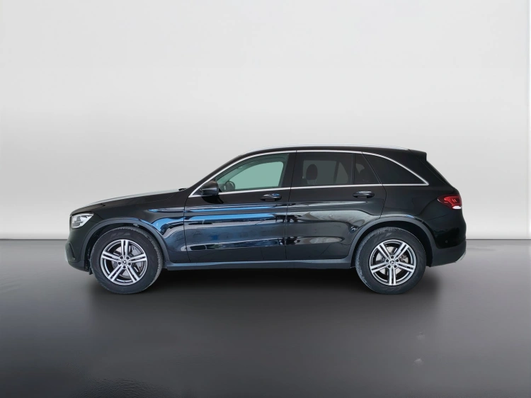 8 - Mercedes-Benz GLC 220 d Sport 4matic auto