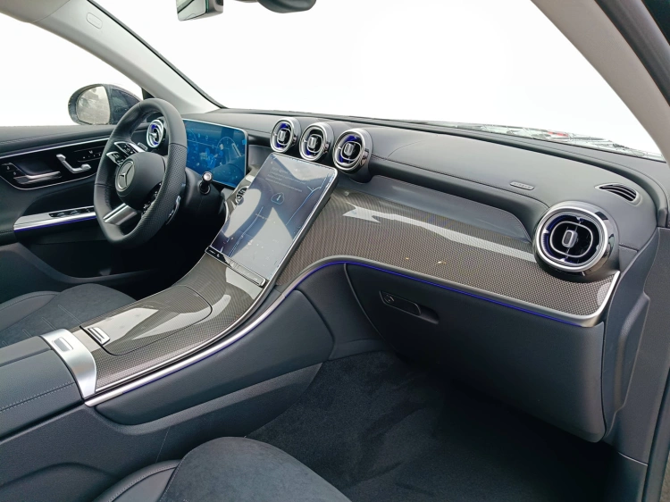 10 - Mercedes-Benz GLC 220 d 4MATIC Coupe