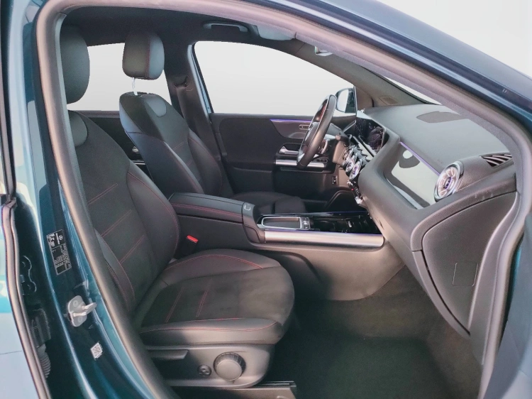 9 - Mercedes-Benz Classe B 180 d AMG Line Advanced Plus auto