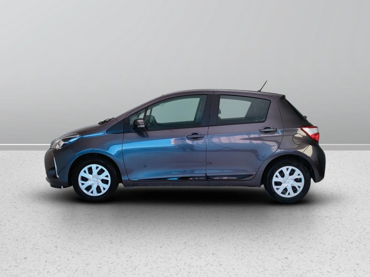 3 - Toyota Yaris Yaris 5p 1.0 Active my18