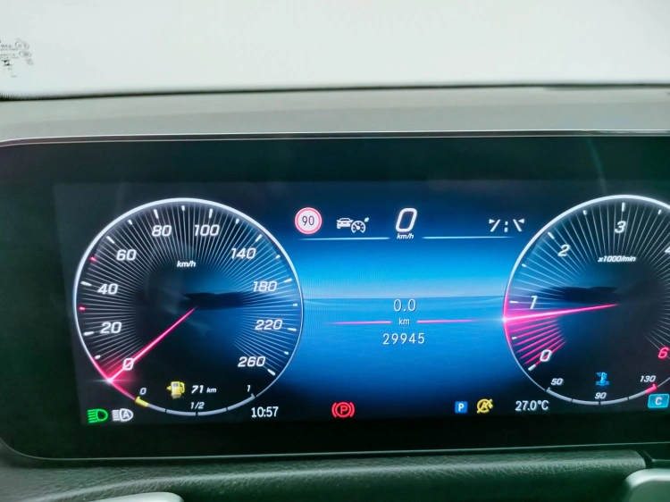 19 - Mercedes-Benz GLB 200 d AMG Line Advanced Plus 4matic auto 7p.ti