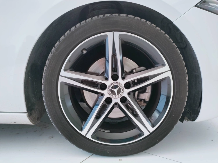 8 - Mercedes-Benz Classe A 180 d Sport Night edition auto