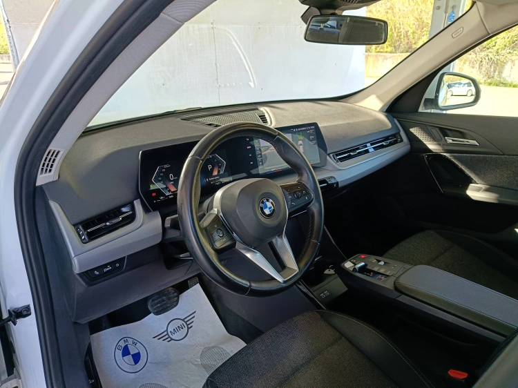 7 - BMW X1 X1 sdrive18d X-Line auto