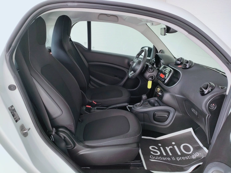 9 - smart fortwo Fortwo 1.0 Superpassion 71cv twinamic