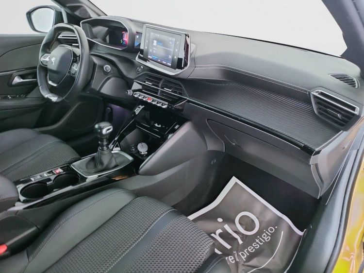 10 - Peugeot 208 208 1.2 puretech GT Line s&s 100cv