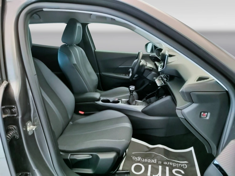 13 - Peugeot 2008 2ª serie PEUGEOT 2008 PureTech 130 S&S Allure