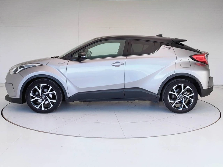 3 - Toyota C-HR C-HR 1.8h Trend 2wd e-cvt