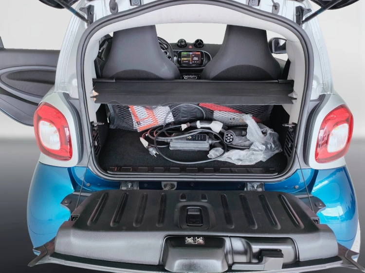 5 - smart fortwo Fortwo eq Passion 4,6kW