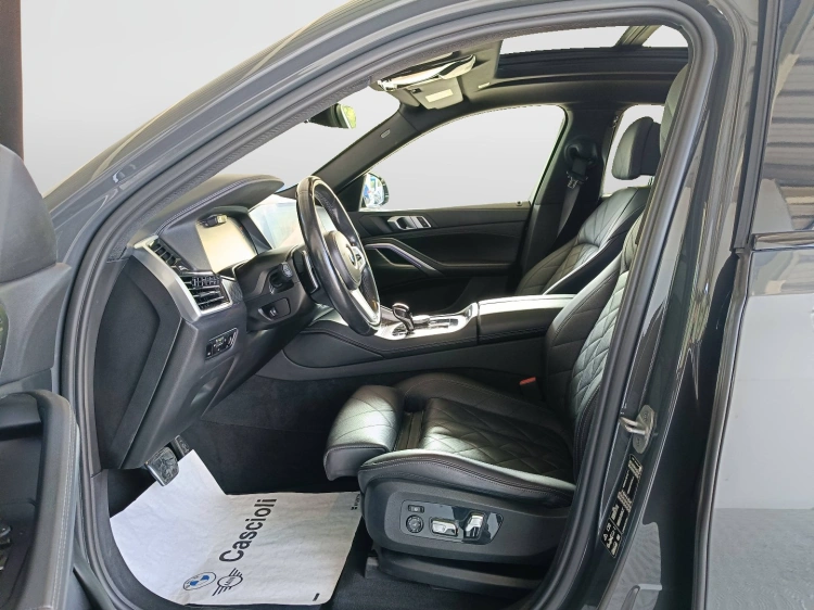 8 - BMW X6 X6 xdrive30d mhev 48V Msport auto