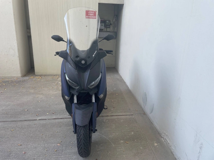 3 - Yamaha X X-Max 400 Abs my18