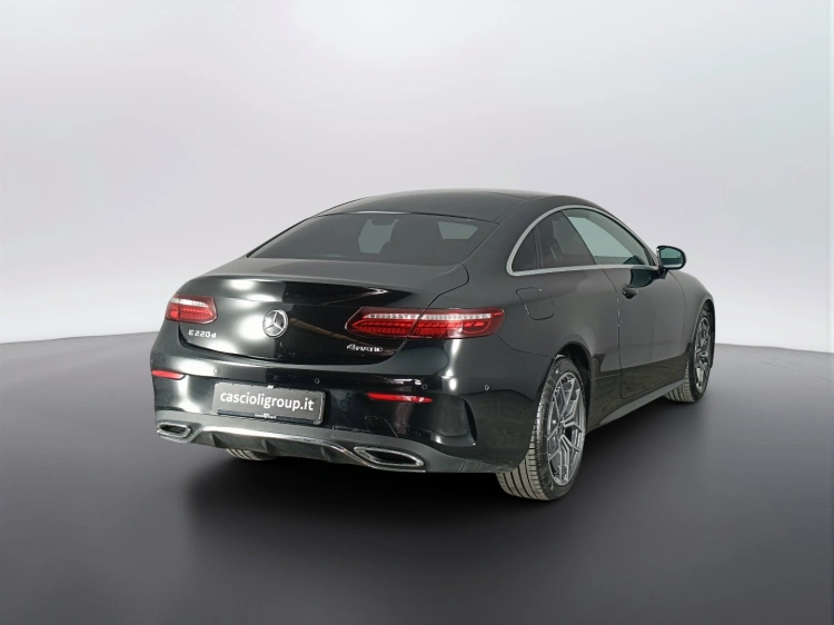 4 - Mercedes-Benz Classe E Coupe 220 d Premium Plus 4matic auto my20