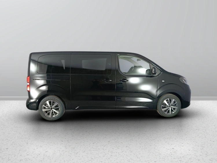 3 - Toyota Professional PROACE VERSO PROACE VERSOL1 2.0D177A LUX25