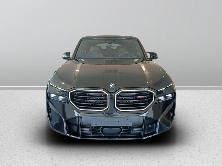 2 - BMW XM BMW XM Label