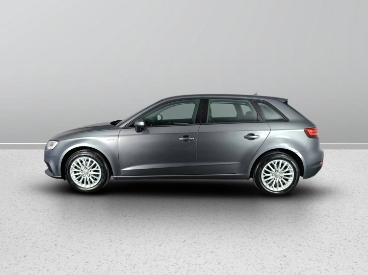 3 - Audi A3 A3 Sportback 1.4 tfsi g-tron Business 110cv s-tronic
