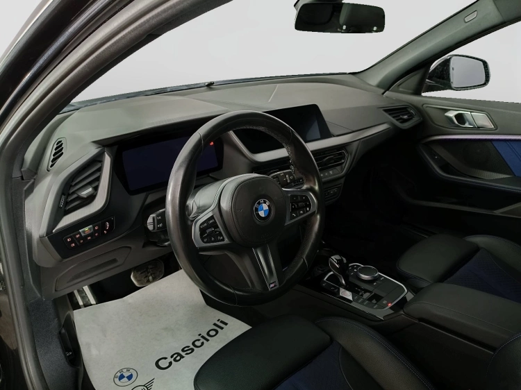 7 - BMW Serie 1 118d Msport auto