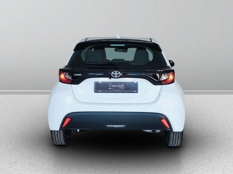 4 - Toyota Yaris Yaris 1.0 Active
