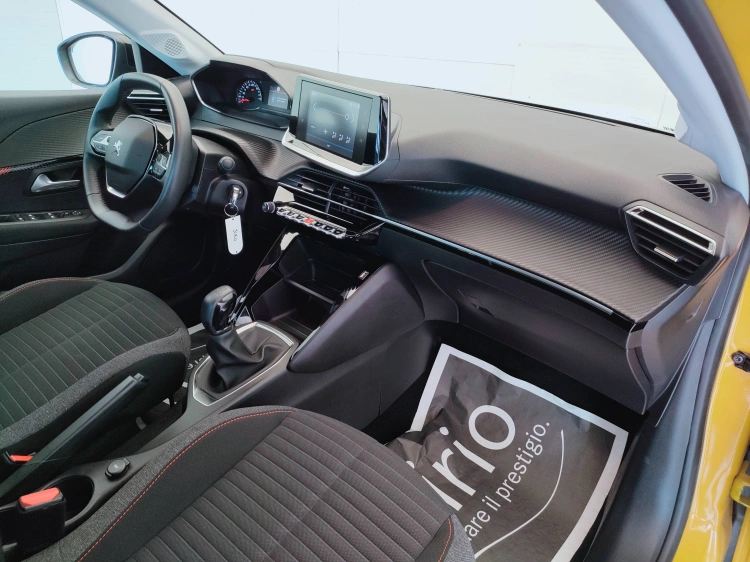 13 - Peugeot 208 208 1.2 puretech Active Pack s&s 75cv