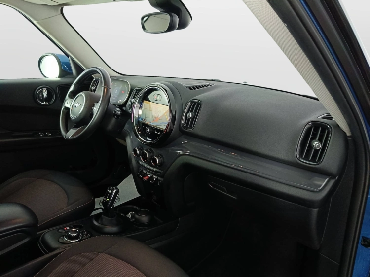 10 - MINI Countryman Mini Countryman 1.5 One D Business auto