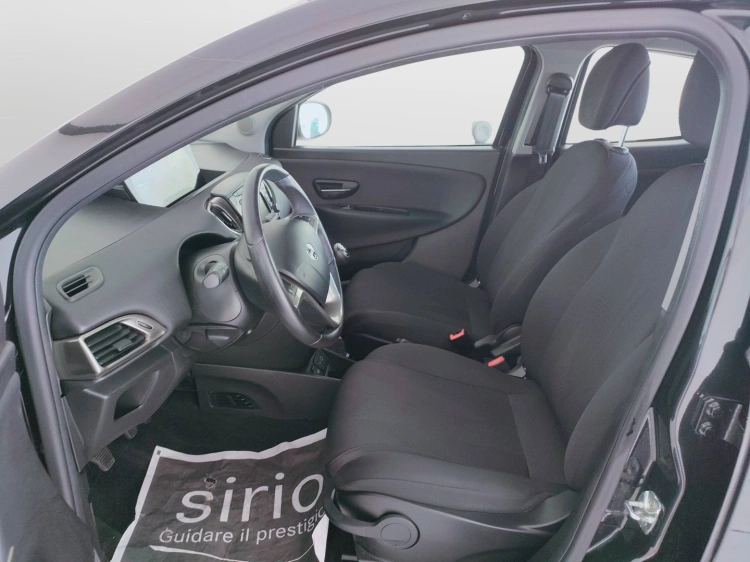 16 - Lancia Ypsilon Ypsilon 1.2 Gold s&s 69cv my19