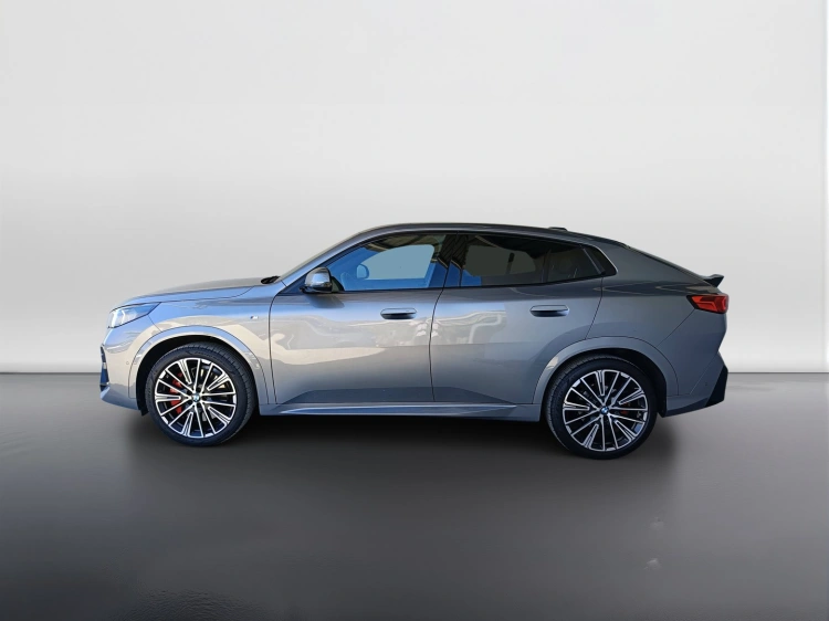 4 - BMW X2 X2 sdrive 18d MSport Pro auto