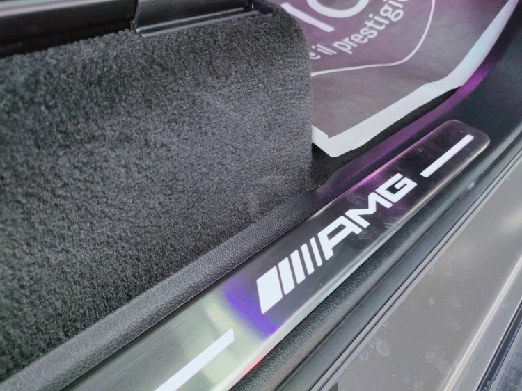 10 - Mercedes AMG Classe G Mercedes-AMG G 63