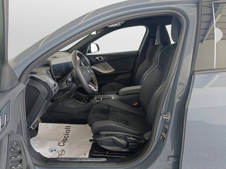 8 - BMW Serie 1 118d MSport Pro auto