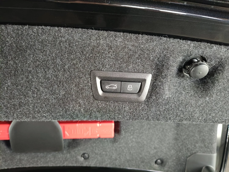 21 - BMW M M4 BMW M4 Competition M xDrive Coupé