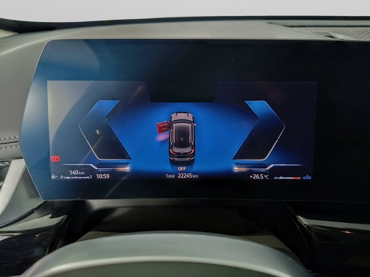 12 - BMW X1 X1 sdrive18i X-Line auto