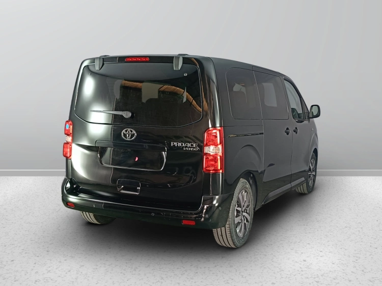5 - Toyota Professional PROACE VERSO PROACE VERSOL1 2.0D177A LUX25