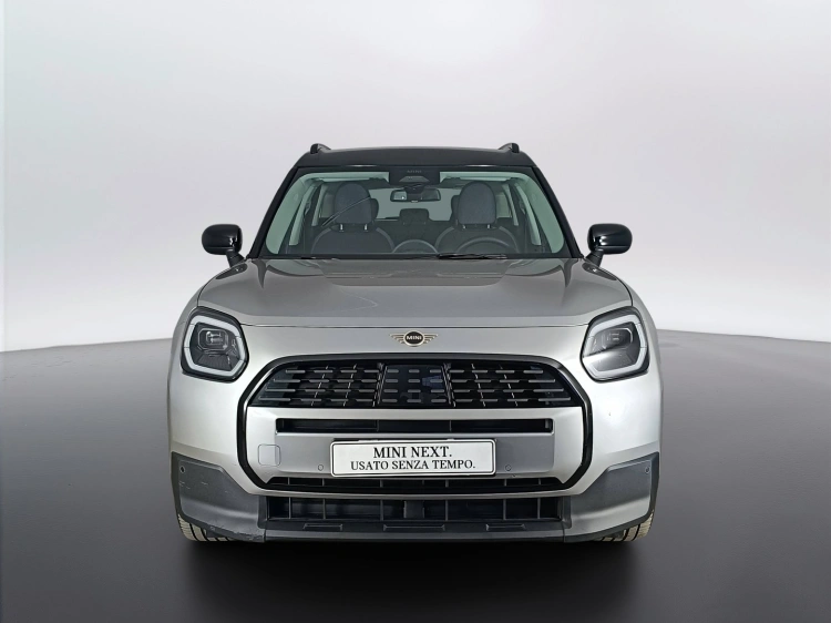 2 - MINI Countryman Mini Countryman 2.0 48V D Classic auto