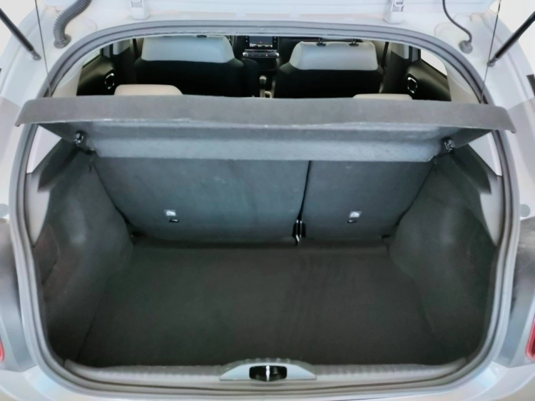 6 - Citroen C3 C3 1.2 puretech Shine Pack s&s 110cv eat6 my20