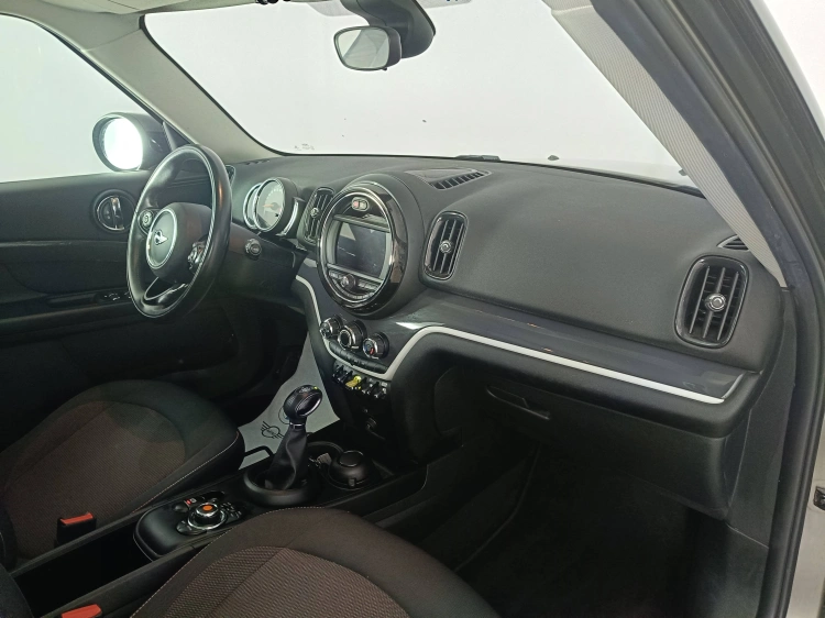 10 - MINI Countryman Mini Countryman 1.5 Cooper SE all4 auto