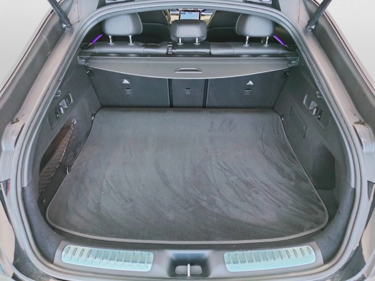 9 - Mercedes-Benz GLC 220 d AMG Line Advanced 4matic auto