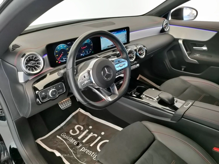 13 - Mercedes-Benz CLA Coupe 200 d Premium auto