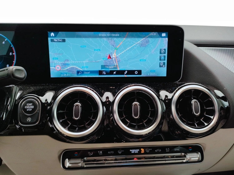 13 - Mercedes-Benz Classe B 180 d Sport Plus auto