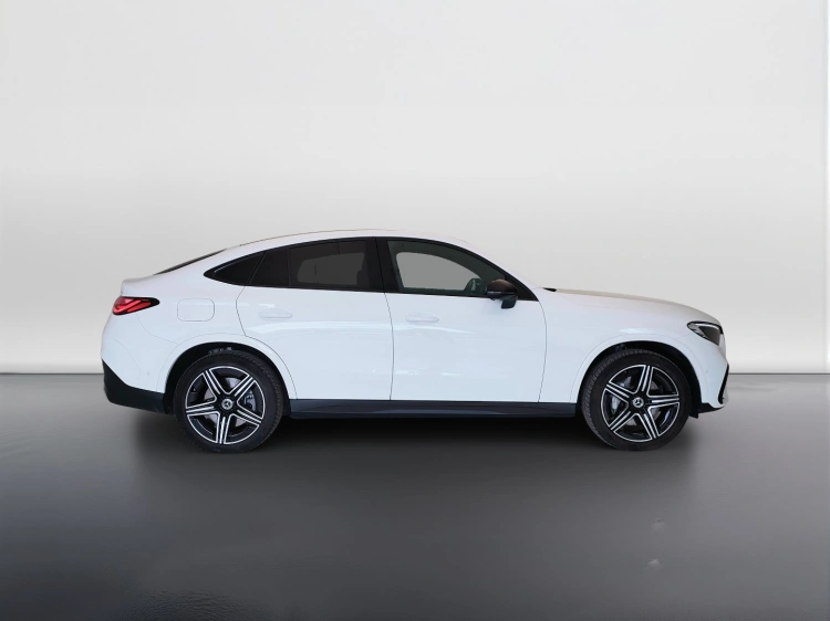 4 - Mercedes-Benz GLC Coupe 300 de phev AMG Line Advanced Plus 4matic auto