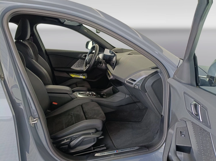 11 - BMW Serie 1 118d MSport Pro auto